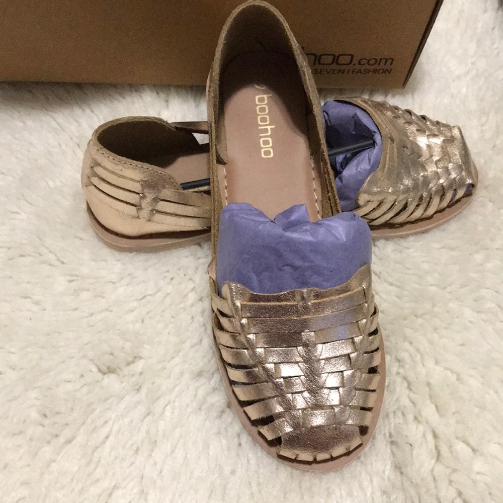 Boohoo metallic leather woven ballets flats NWT